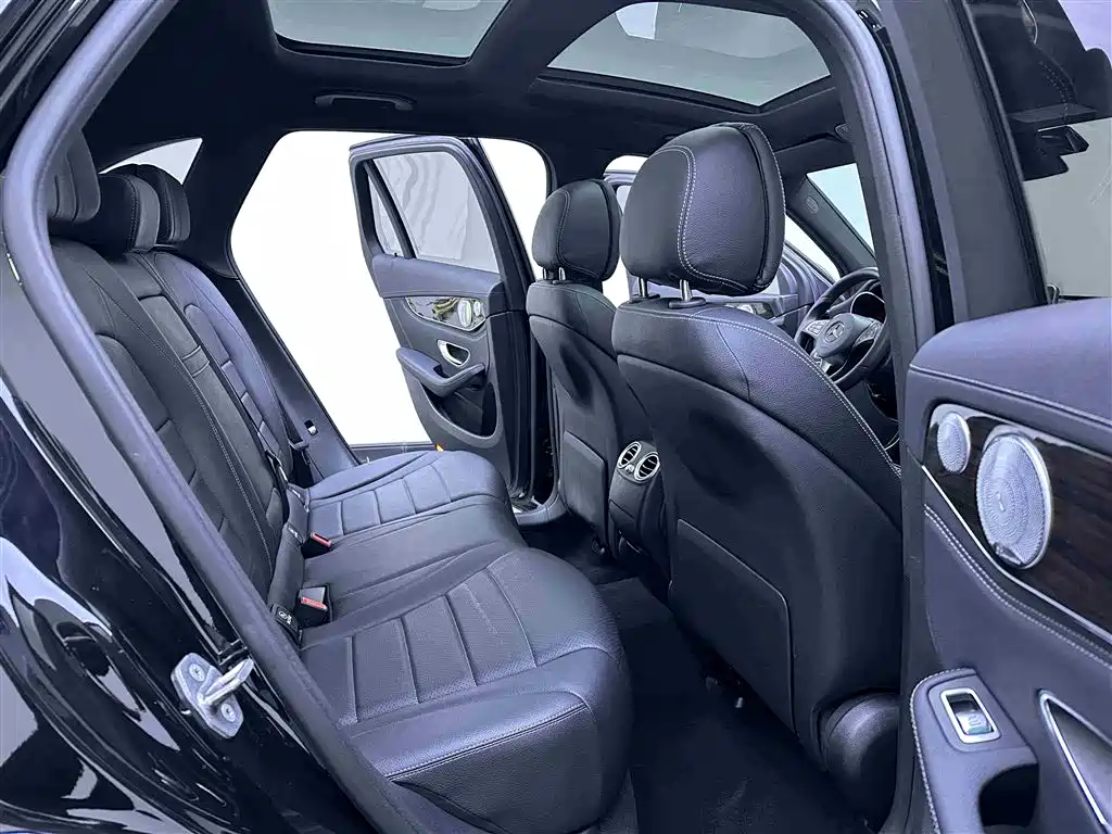 Mercedes-Benz GLC 2016 GLC 260 4MATIC Luxury фото 11
