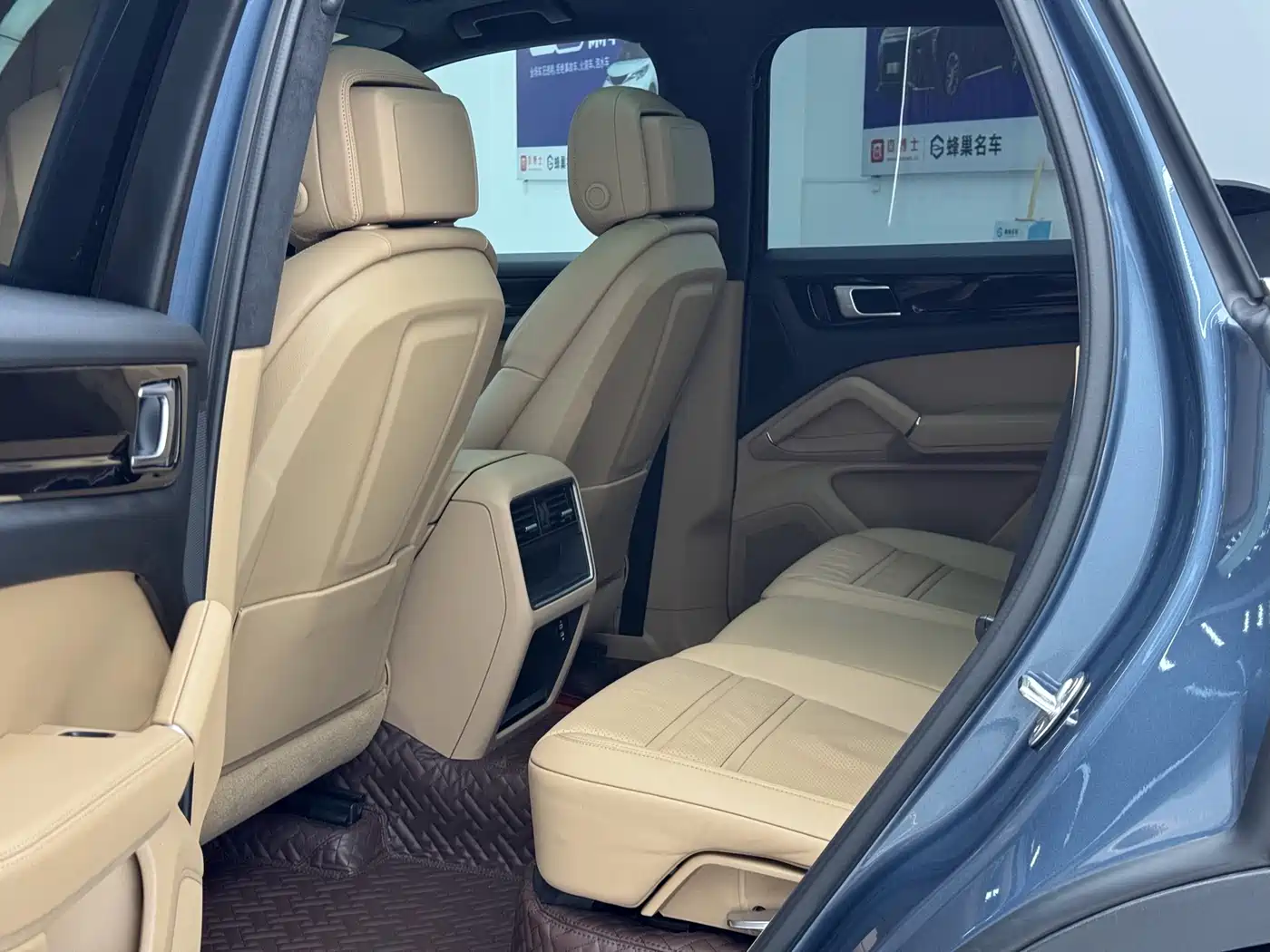 Porsche Cayenne 2018 Cayenne 3.0T фото 12