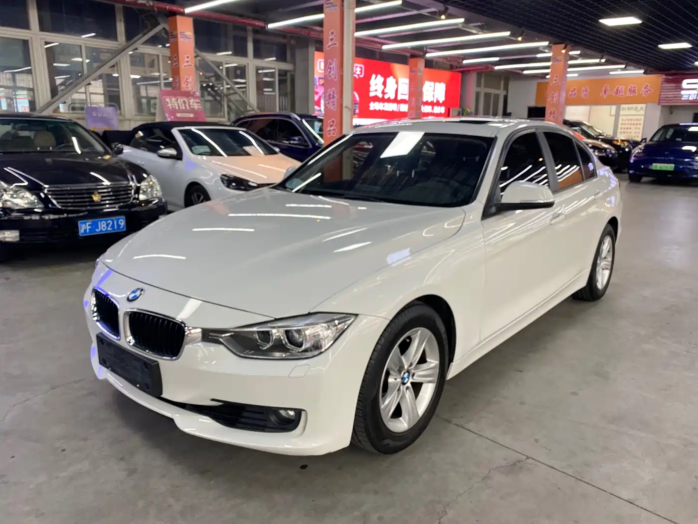 BMW 3 Series 2014 320i Fashion