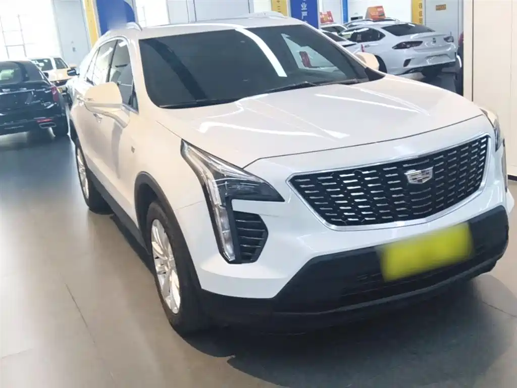 Cadillac XT4 2020 Facelift 28T 2WD Tech фото 4