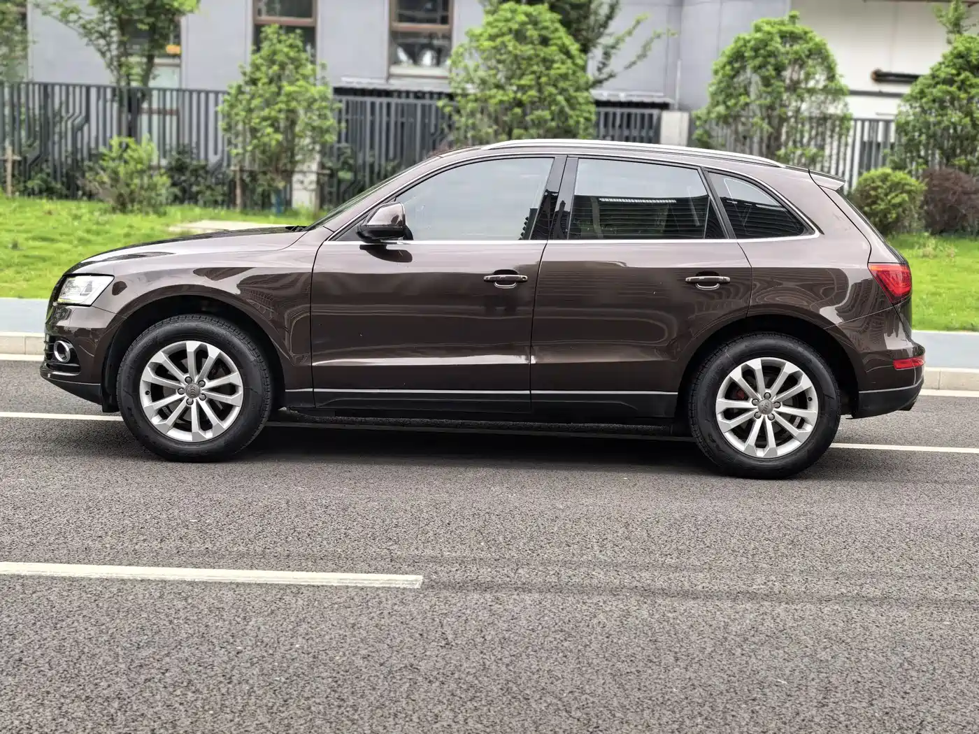 Audi Q5 2015 40 TFSI Technology фото 4