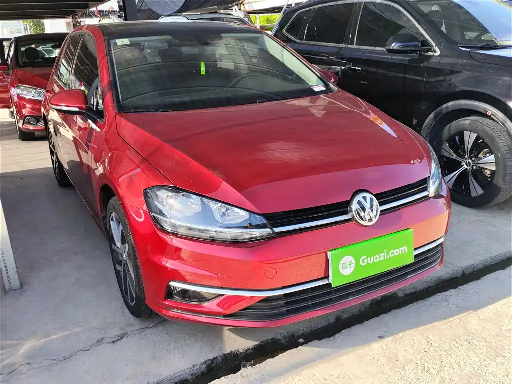 Volkswagen Golf 2018 230TSI Automatic Luxury фото 23