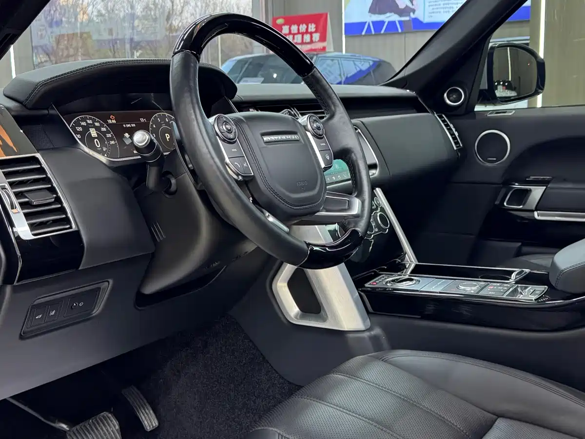 Land Rover Range Rover 2017 3.0 SC V6 Vogue фото 7