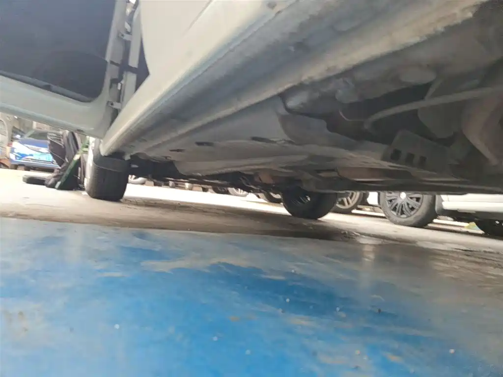 Volkswagen Polo 2016 1.6L Automatic Comfort фото 22