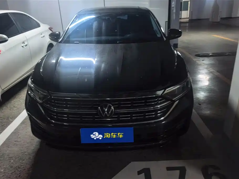 Volkswagen Sagitar 2023 300TSI DSG Surpassing Edition фото 2