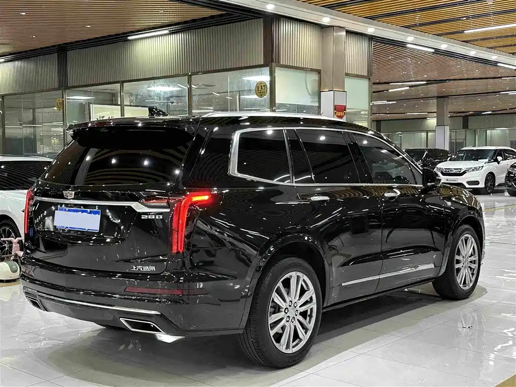 Cadillac XT6 2023 2022 2.0T 6-Seater 4WD Luxury Edition