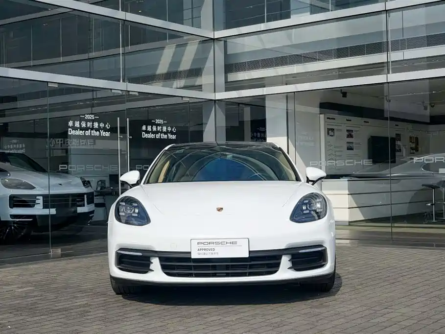 Porsche Panamera 2017 Panamera 3.0T фото 5