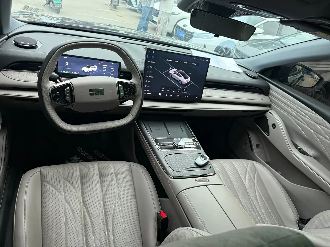 Фото 6 - Geely Galaxy Galaxy Xingyao 8