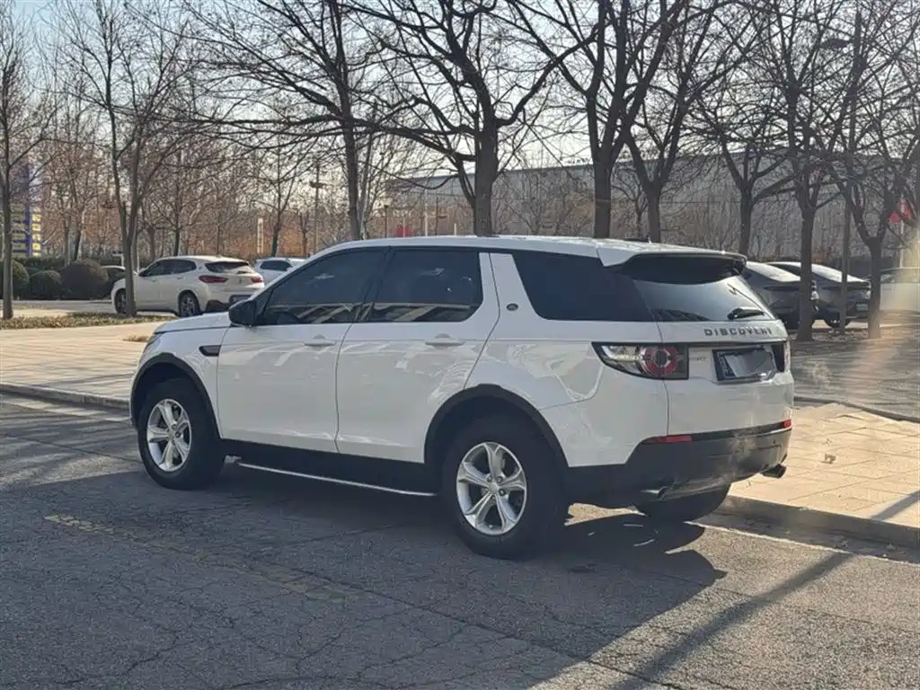 Land Rover Discovery Sport 2016 2.0T S фото 10