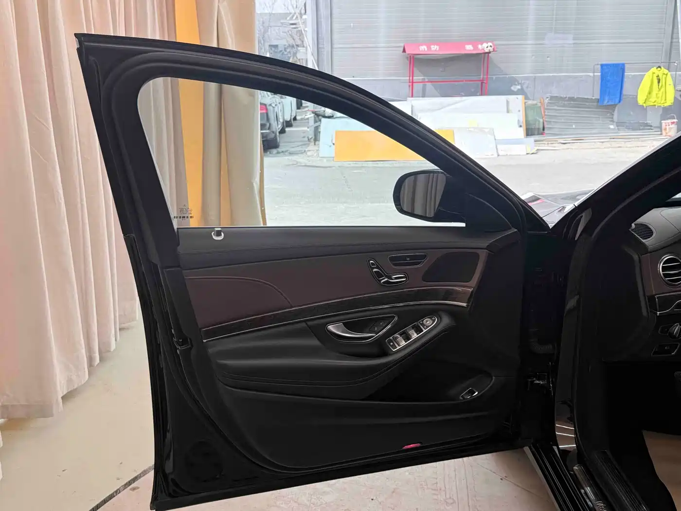 Mercedes-Benz S-Class 2016 S 320 L Business Edition фото 18