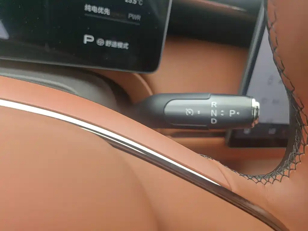 GAC Trumpchi Trumpchi Xiangwang S7 2025 2025 205km Max LiDAR Edition