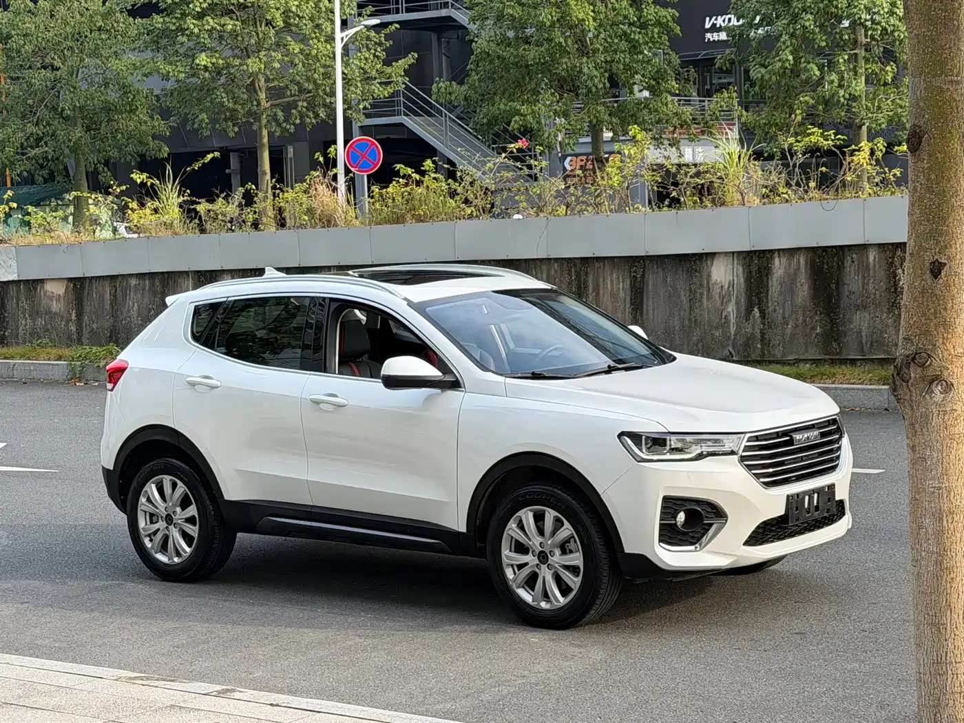 Haval H4 2019 2019 1.5GDIT Manual Luxury Smart Connect Edition China V