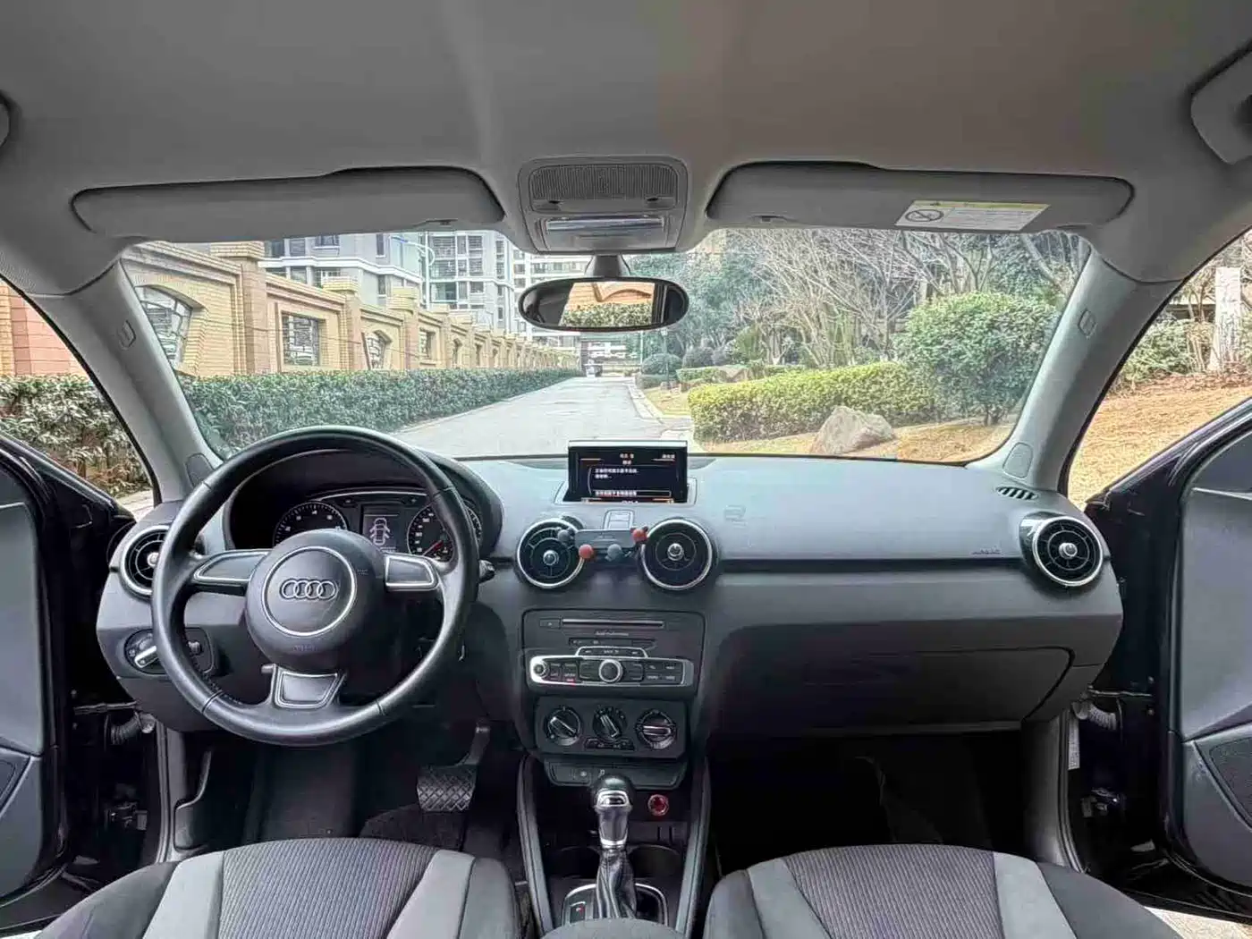 Audi A1 2016 30 TFSI Sportback Design Style Edition фото 8