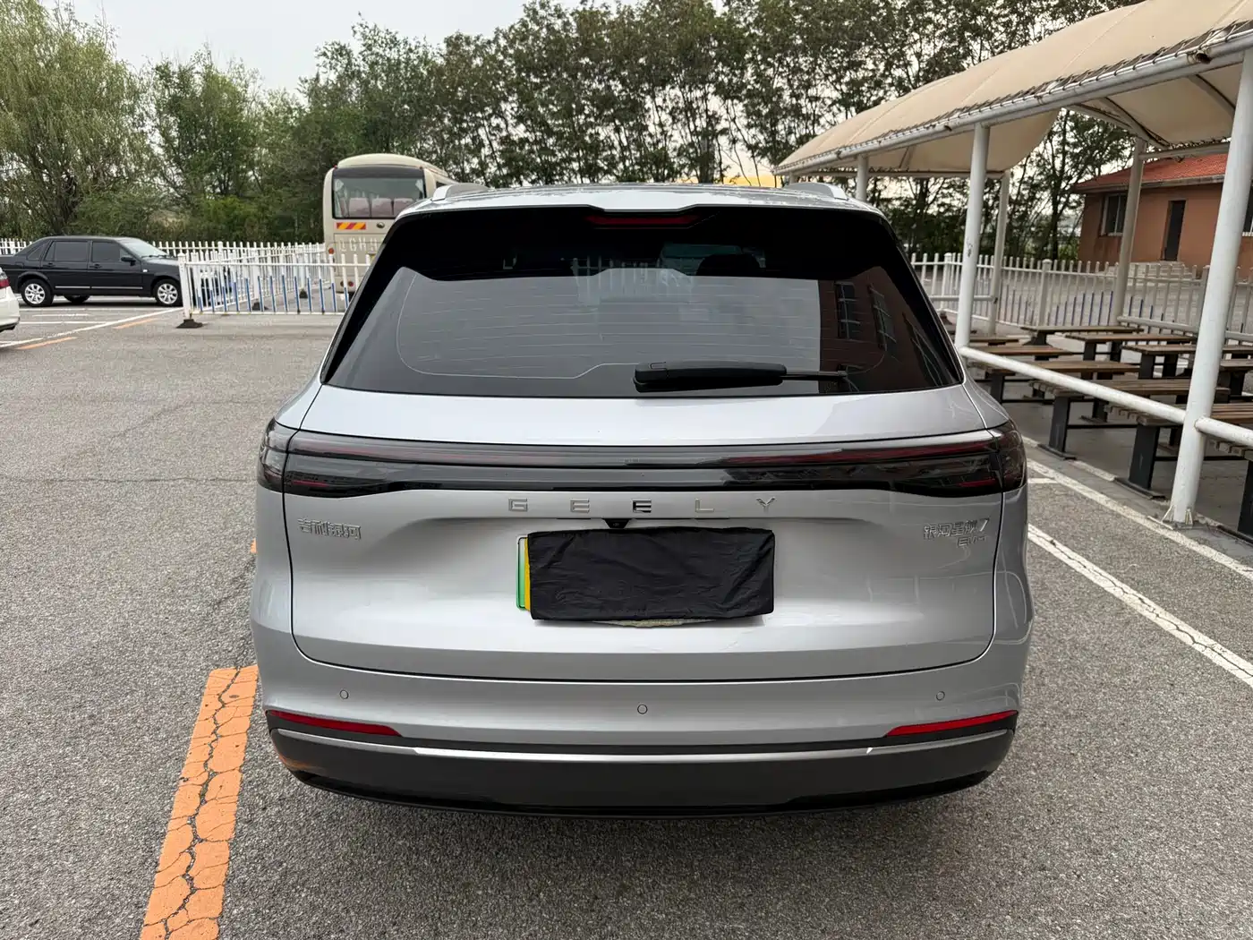 Geely Galaxy Galaxy Starship 7 EM-i 2025 Model 120km Explorer+ Edition фото 8