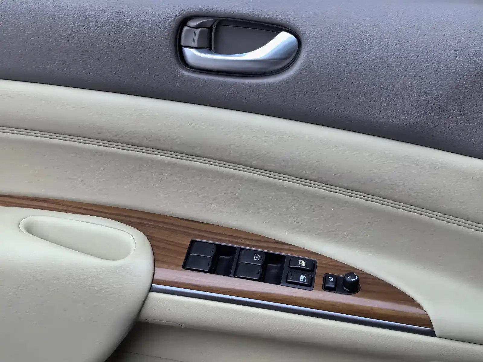 Photo 19 - Nissan Teana