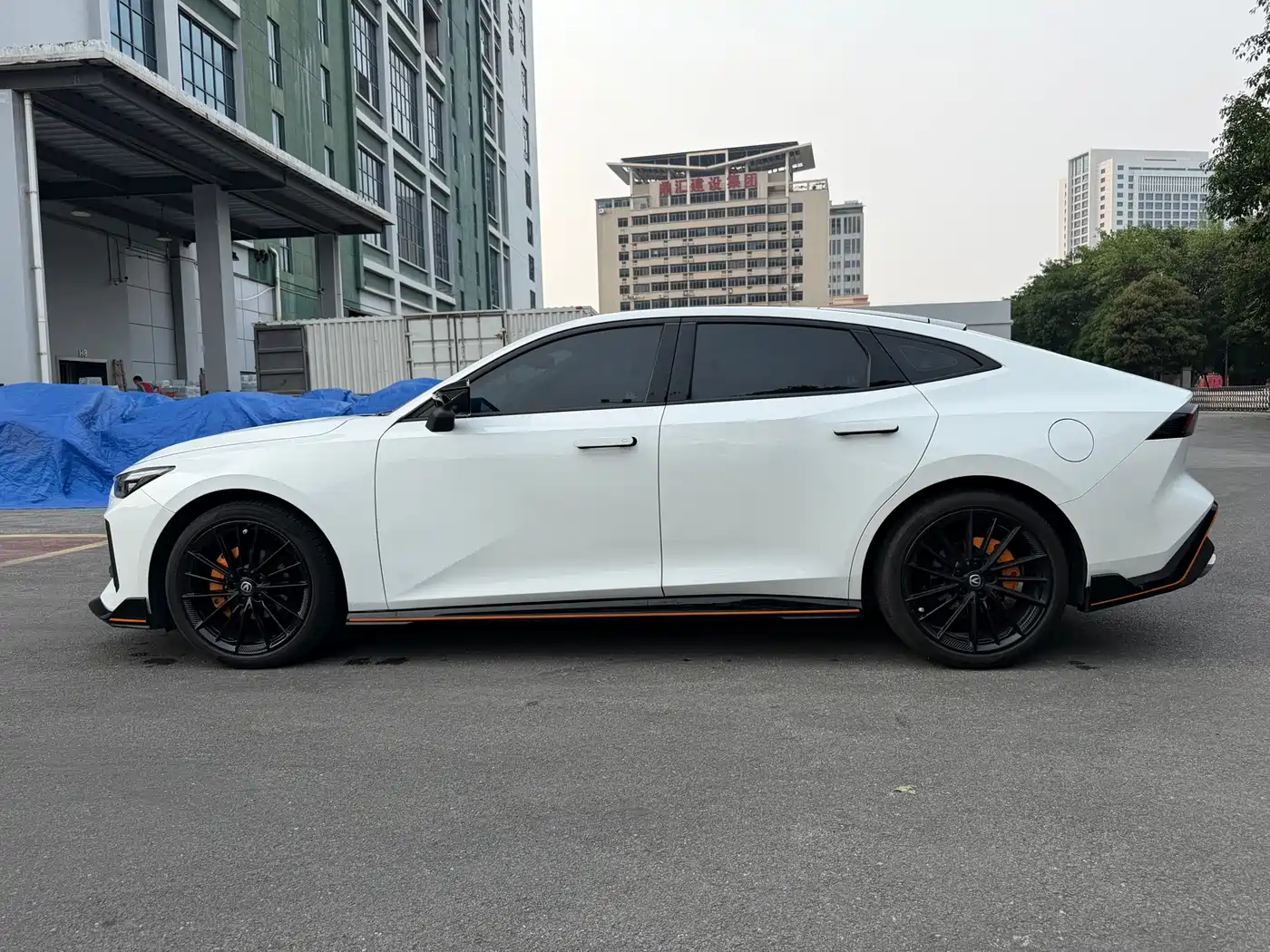 CHANGAN UNI-V