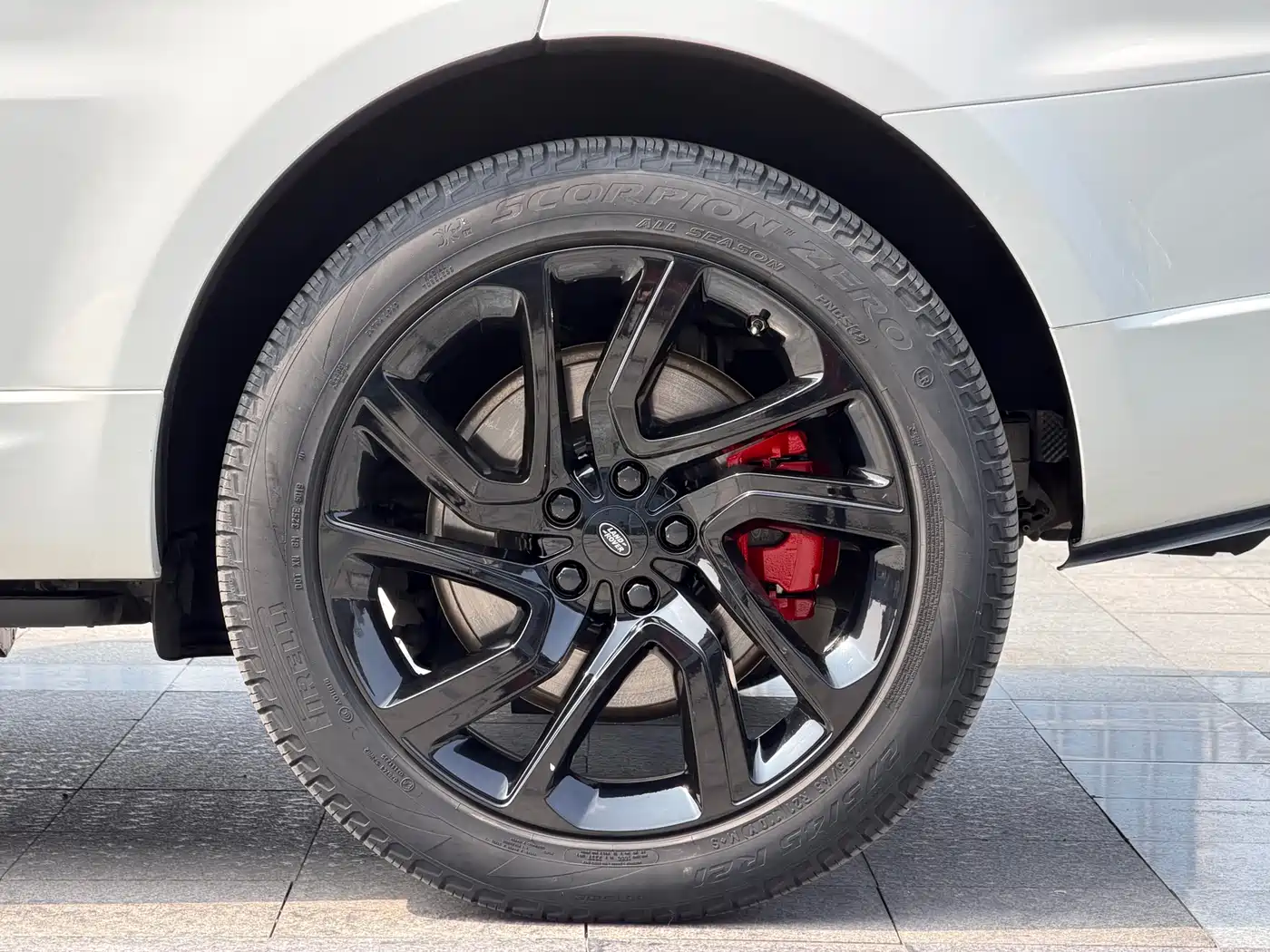 Land Rover Range Rover Sport 2020 3.0 L6 HSE DYNAMIC фото 9