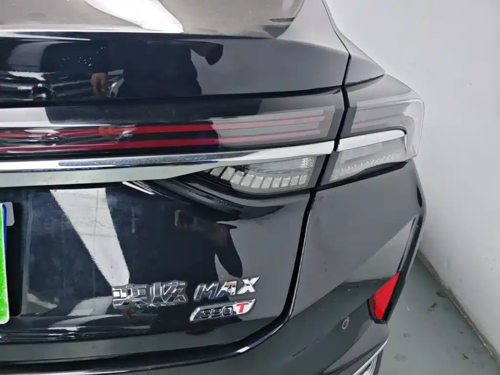 Dongfeng Aeolus Yixuan MAX 2024 2024 1.5T Luxury Edition