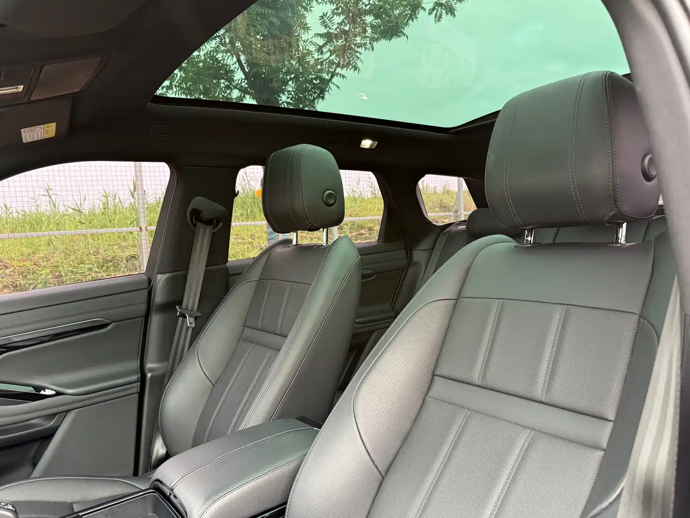 Land Rover Range Rover Evoque 2020 249PS R-DYNAMIC SE Sport Tech Edition фото 14