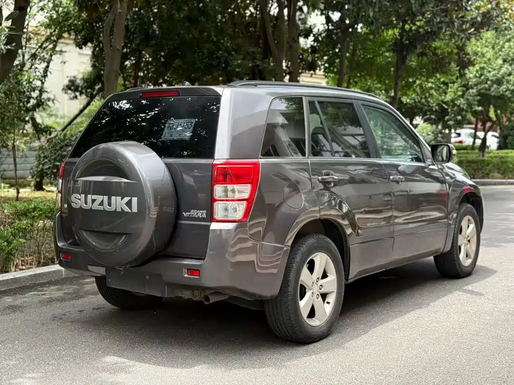 Suzuki Grand Vitara 2010 2008 2.4 AT JLX-EL 5-door