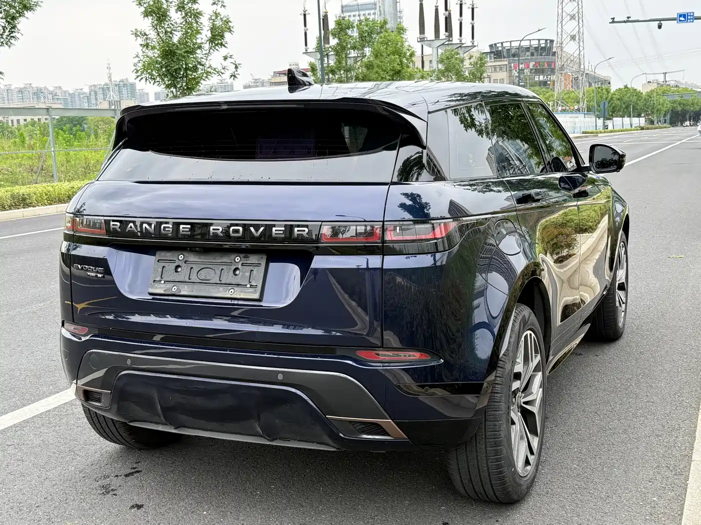 Land Rover Range Rover Evoque 2020 249PS R-DYNAMIC SE Sport Tech Edition фото 18
