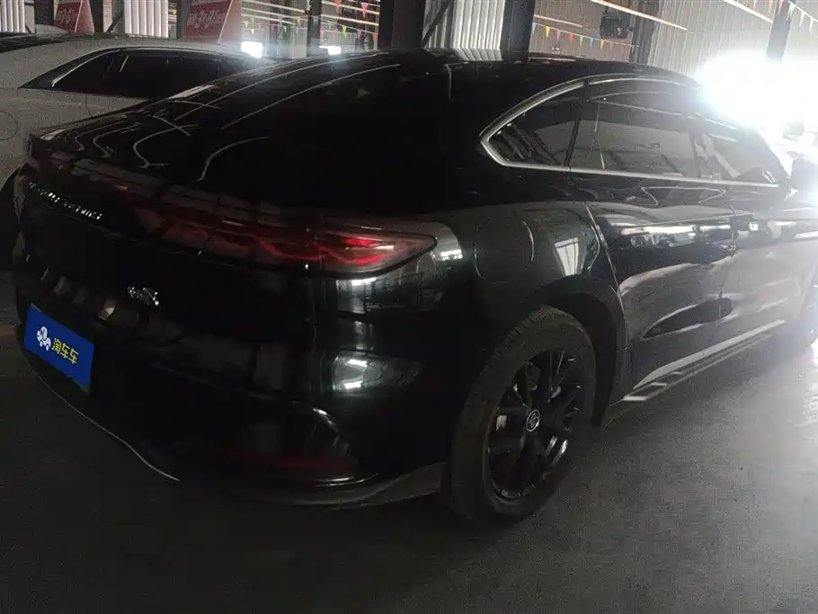 BYD Han 2025 DM-i Smart Driving Edition 125KM Comfort фото 3