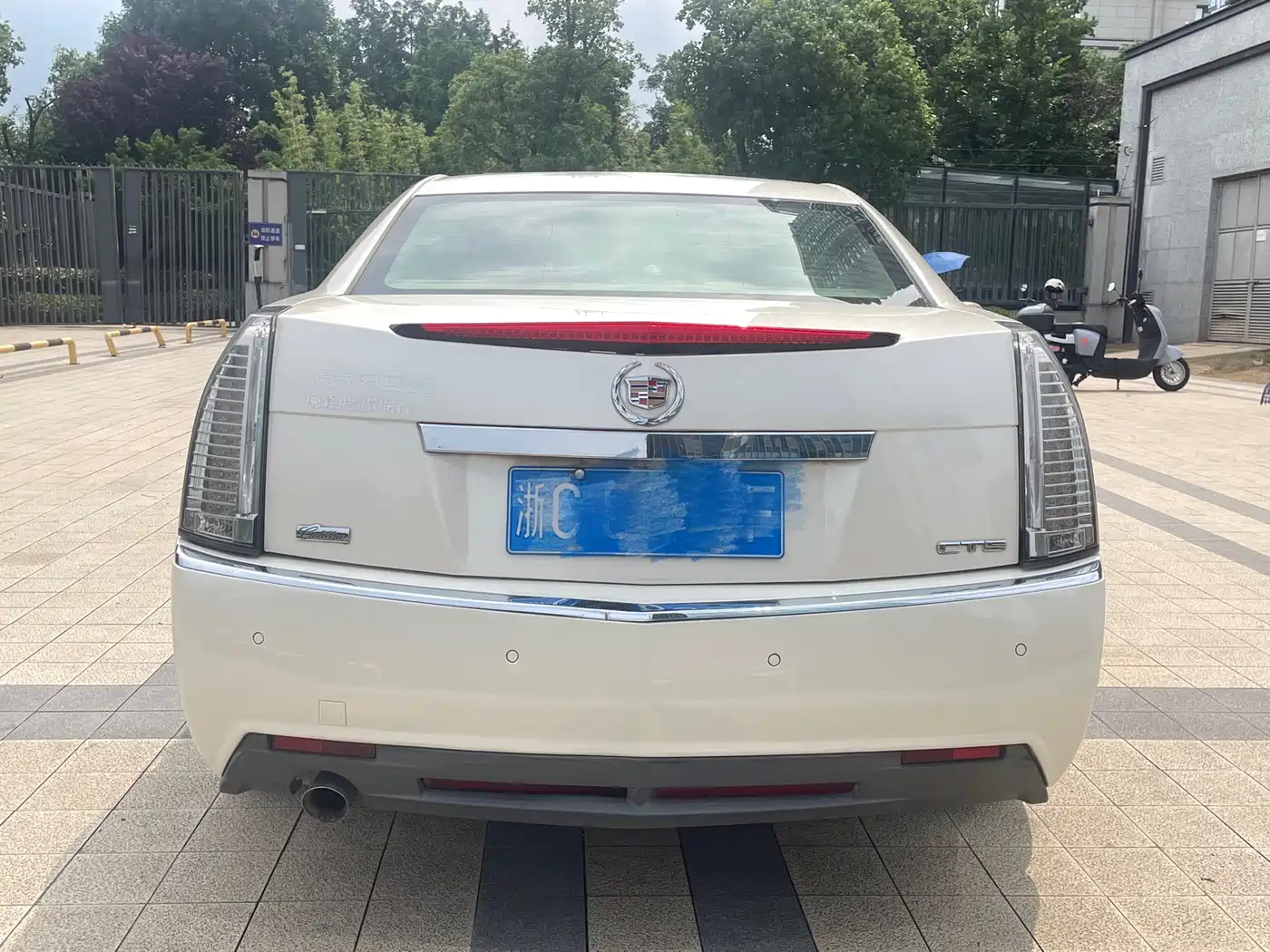 Cadillac CTS (Import) 2009 Model 2.8 Elite Sport Sunroof Version фото 11