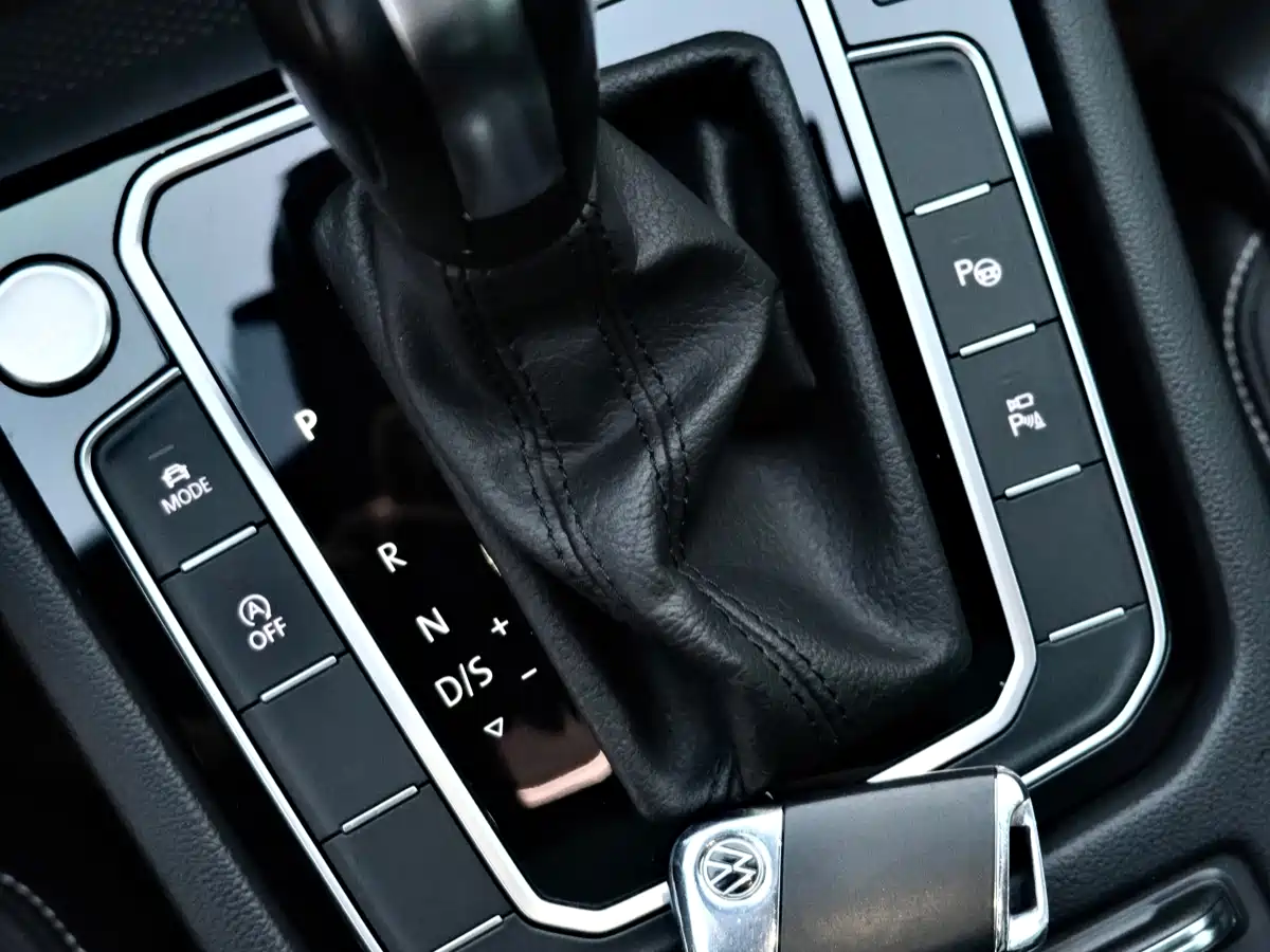 Volkswagen Weilan 2021 2.0T Touring фото 14