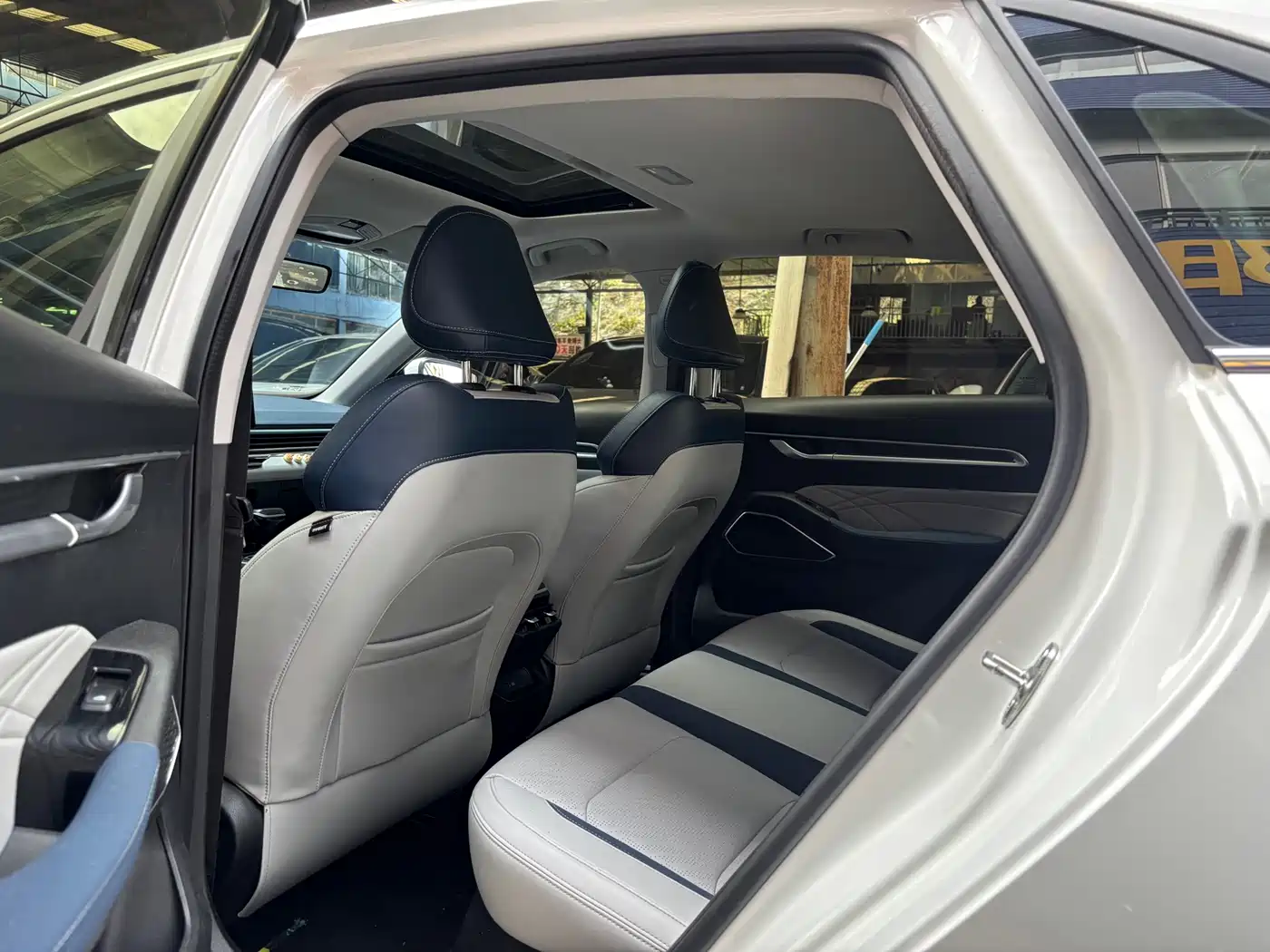 GEELY AUTOMOBILE EMGRAND