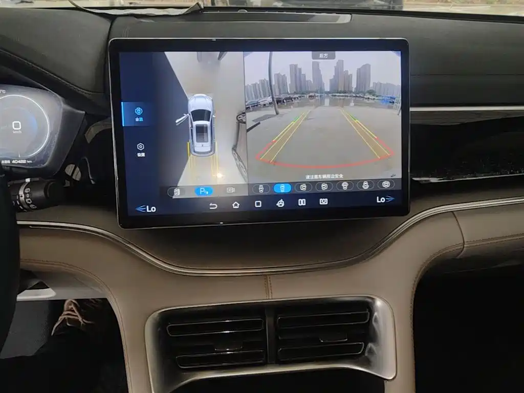 BYD Song PLUS PHEV 2024 Glory Edition DM-i 110km Flagship фото 12