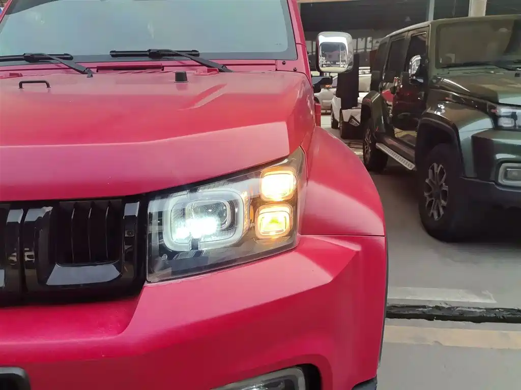 BAIC ORV Beijing Offroad BJ40 2023 2.0D Automatic 4WD Blade Hero Edition Knight Type фото 18