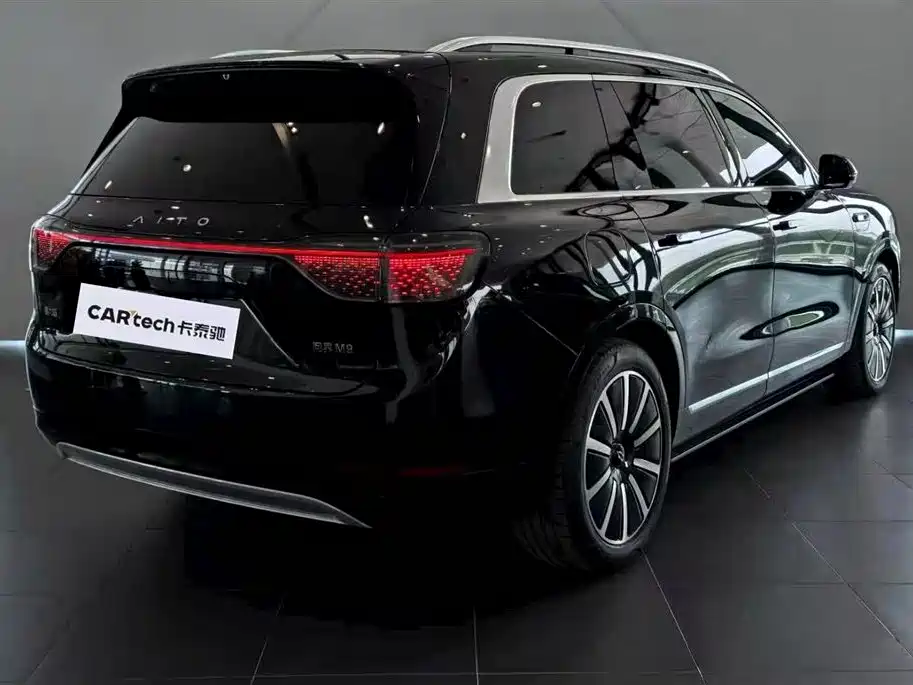 AITO Wenjie AITO M9 2024 Extended Range Ultra 42kWh 6-Seater фото 2
