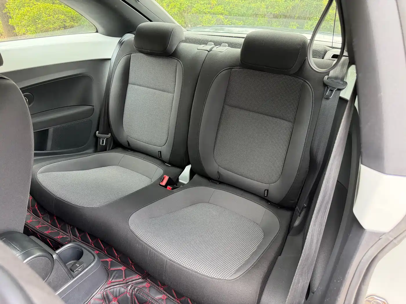 Volkswagen Beetle 2015 180TSI фото 6