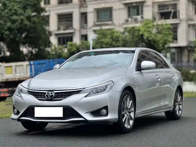 Toyota Reiz 2013 2.5V Premium Edition