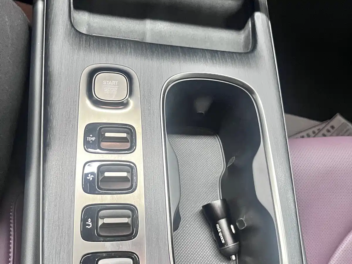 Xiaomi Auto Xiaomi SU7 2024 AWD Extended Range Advanced Smart Driving Max Edition фото 7