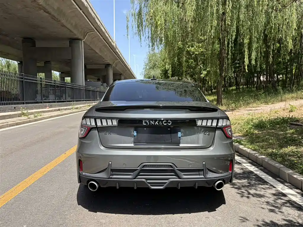 Lynk & Co 03 2021 2.0TD Auto Jin Champion Edition фото 8
