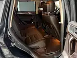 Фото 9 - Volkswagen Touareg