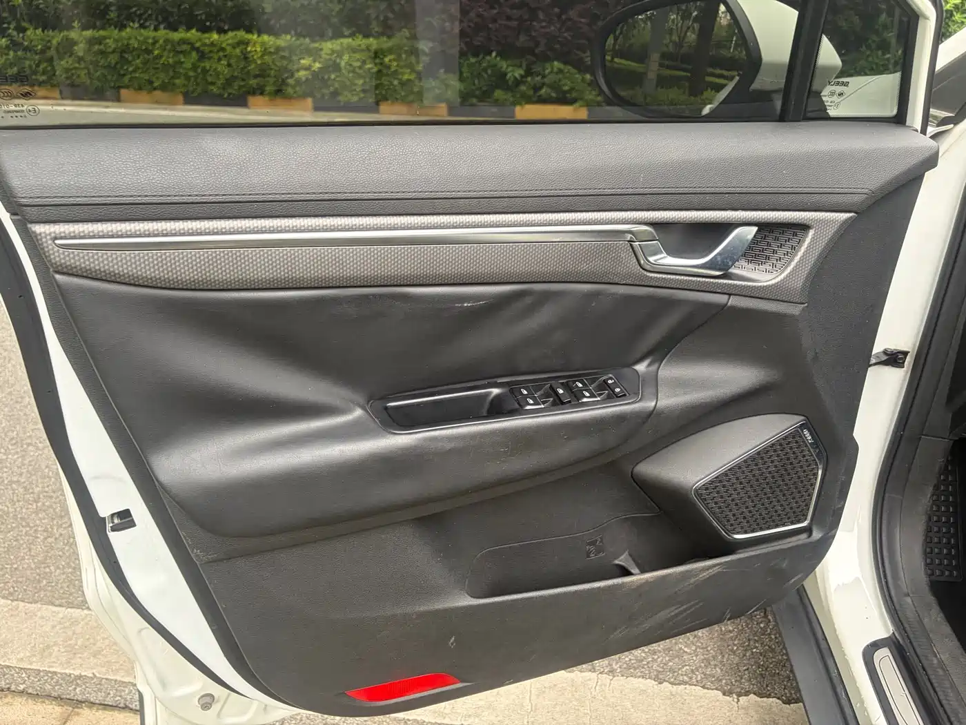 Geely Emgrand GS 2016 2016 Elegance Edition 1.3T Manual Premium