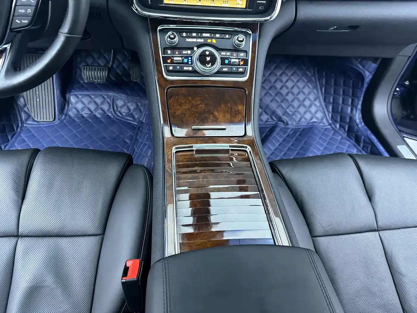 Lincoln Continental 2018 2017 2.0T 2WD Prestige