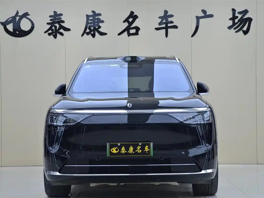 AITO Wenjie AITO M8 2025 Extended Range Max 37kWh 5-Seater фото 2