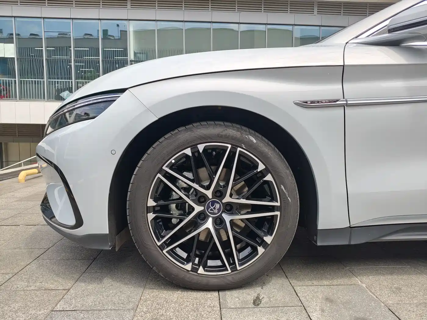 BYD Han 2025 Model EV 605KM Premium Version фото 8