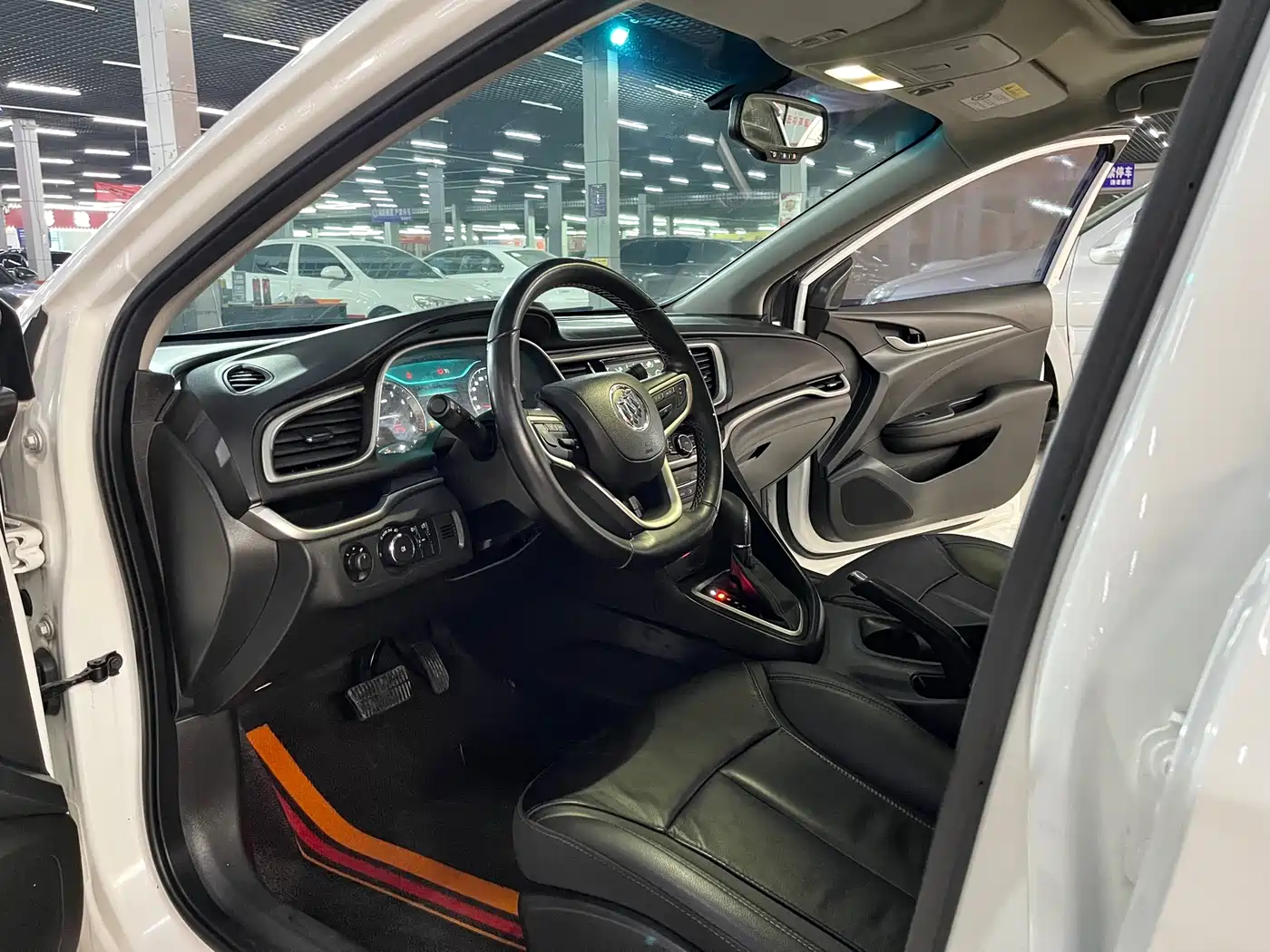 Buick Excelle 2019 18T Auto Connected Elite China VI фото 7