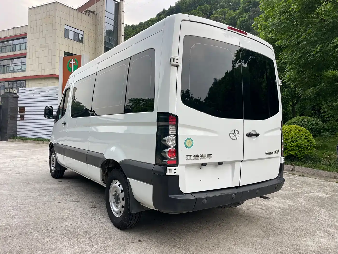 JAC Motors Star锐 2023 2023 2.0T 5 Series Express Edition 6/7-seater D20TCIF1