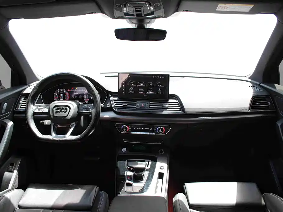 Audi Q5L 2023 40T Luxury Dynamic фото 6
