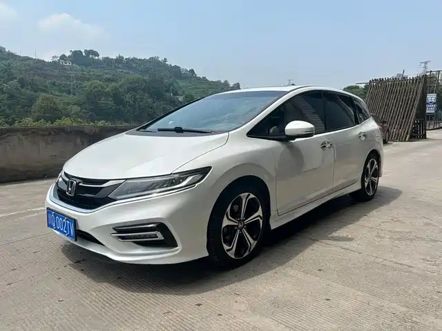 Honda Jade 2017 210TURBO CVT Luxury Edition 5-seater
