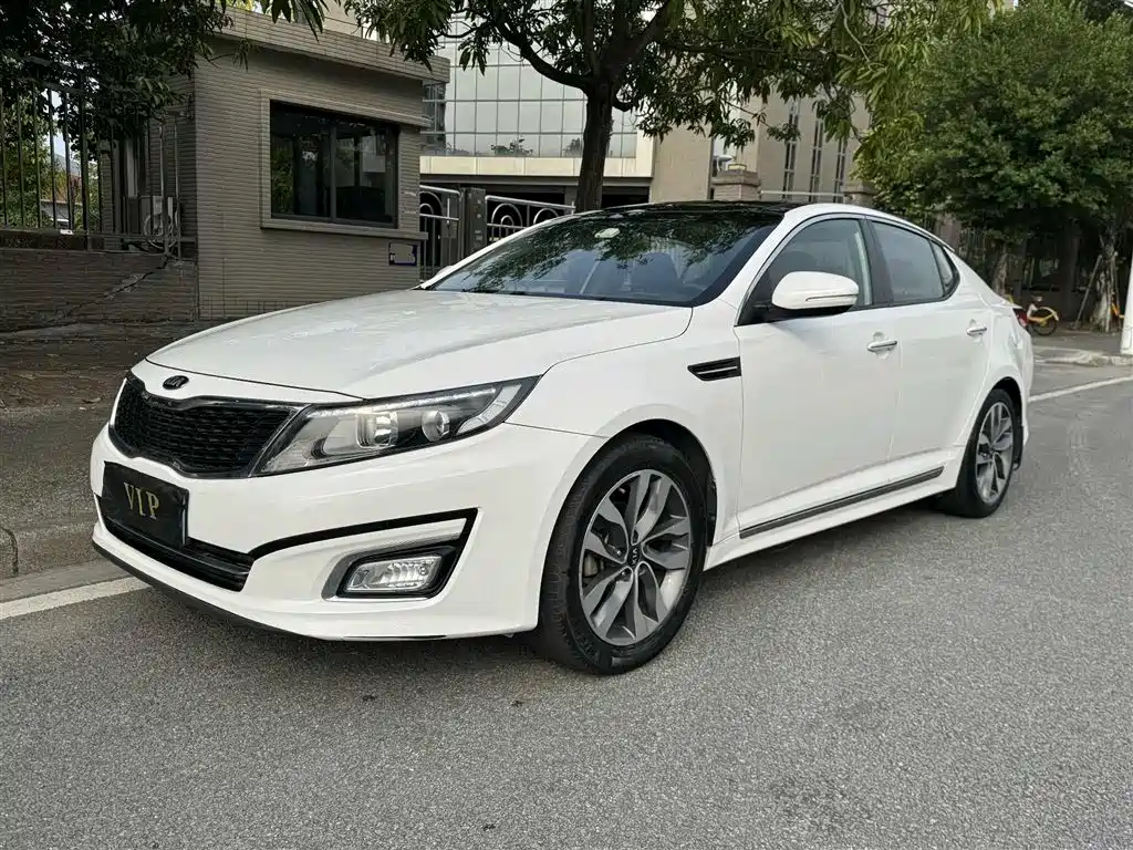 Kia K5 2015 2.0L Automatic LUX