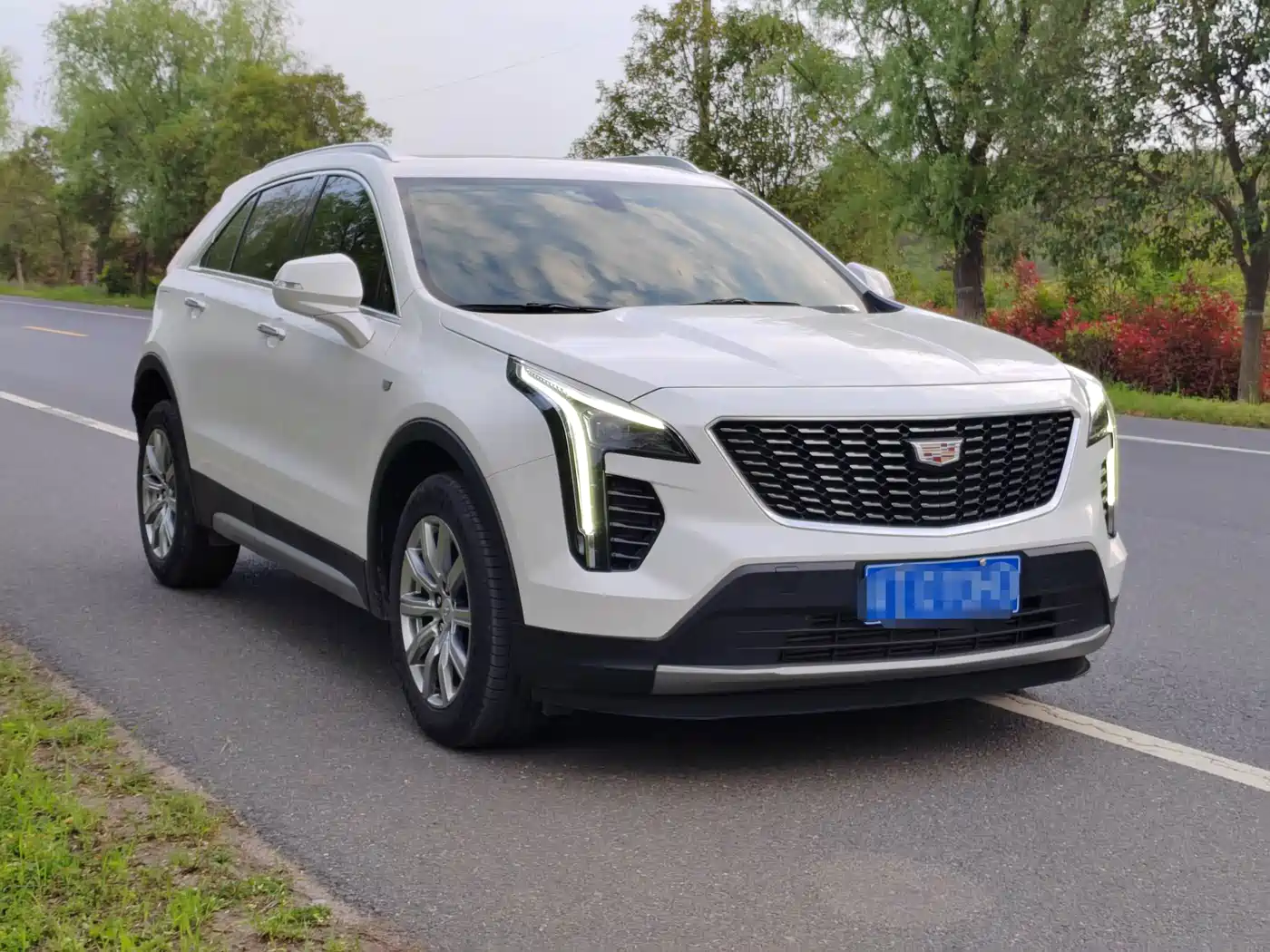 Cadillac XT4 2021 28T FWD Premium Edition