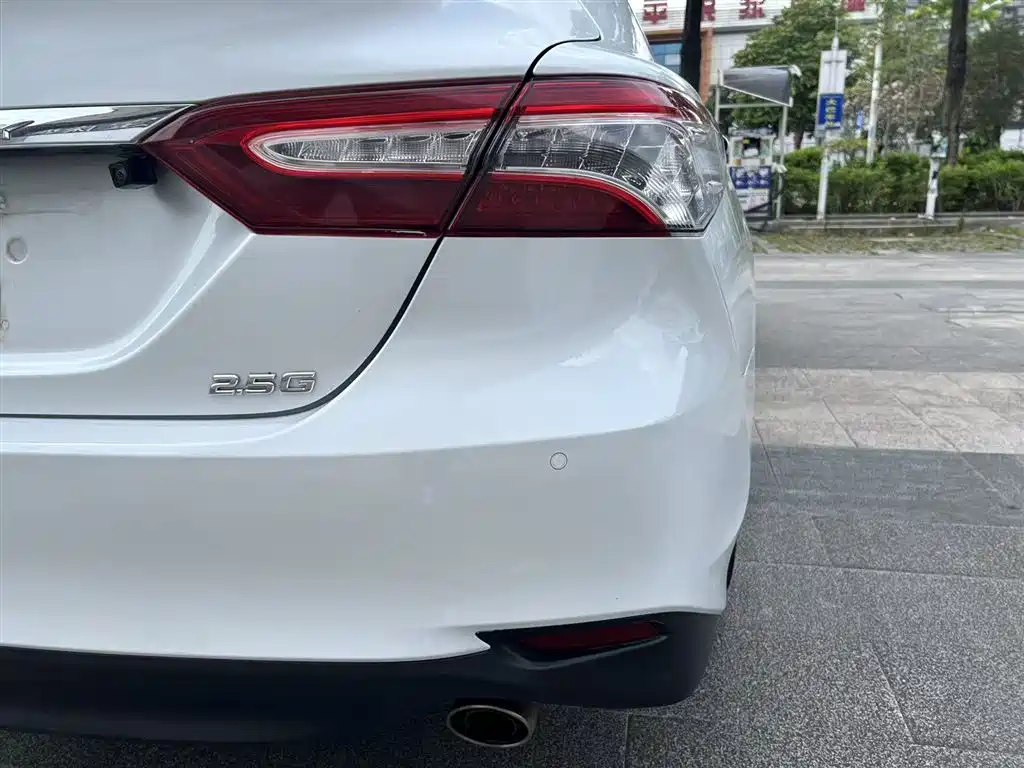 Toyota Camry 2019 2.5G Luxury Edition China VI фото 13
