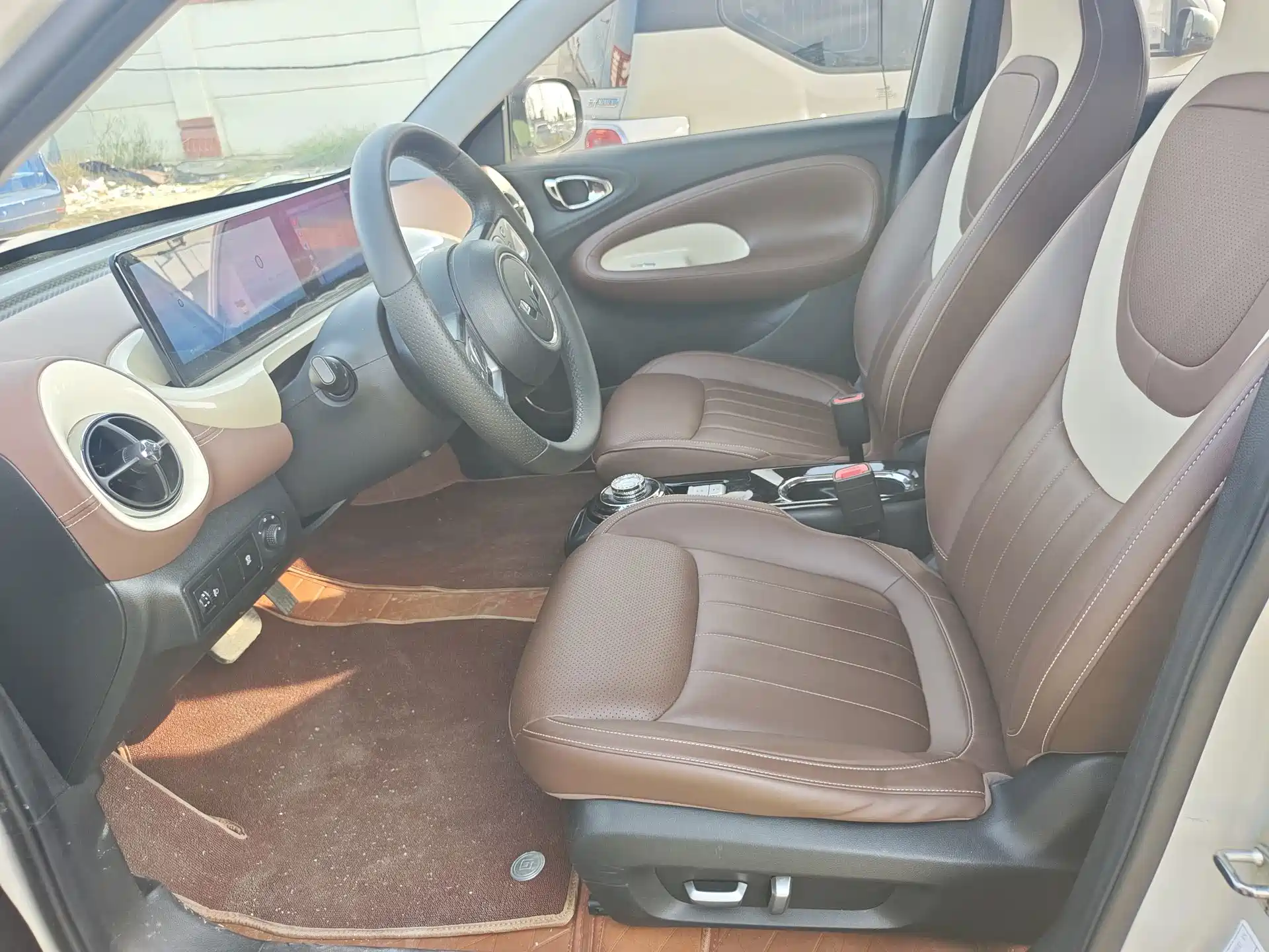 Photo 4 - Wuling Motors Wuling Bingo