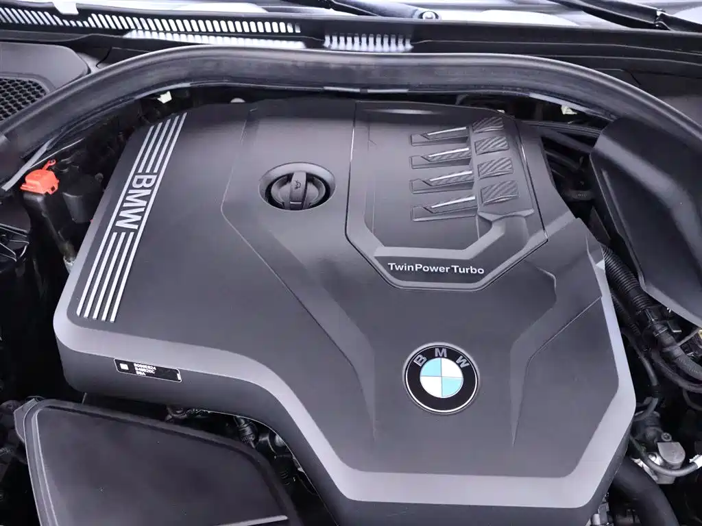 BMW 5 Series 2022 Model Second Facelift 525Li M Sport Package фото 23